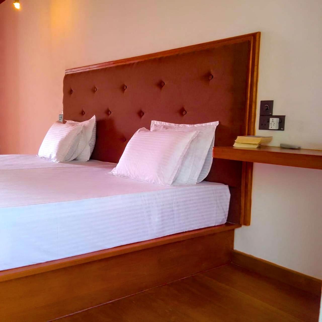 Thusara Guesthouse 미리사 외부 사진