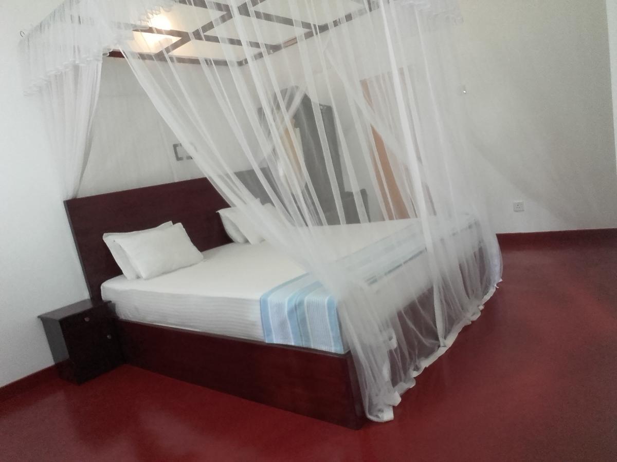 Thusara Guesthouse 미리사 외부 사진
