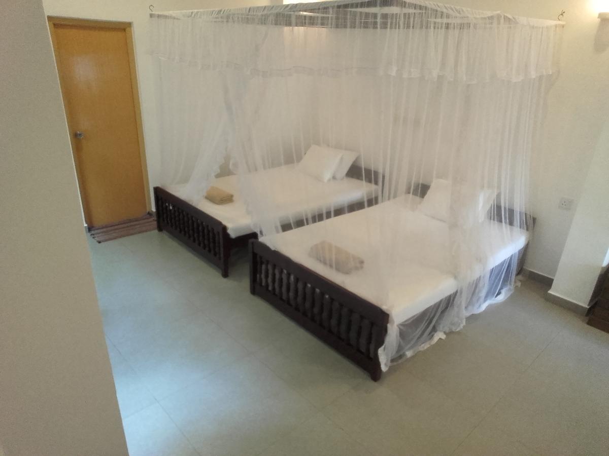 Thusara Guesthouse 미리사 외부 사진