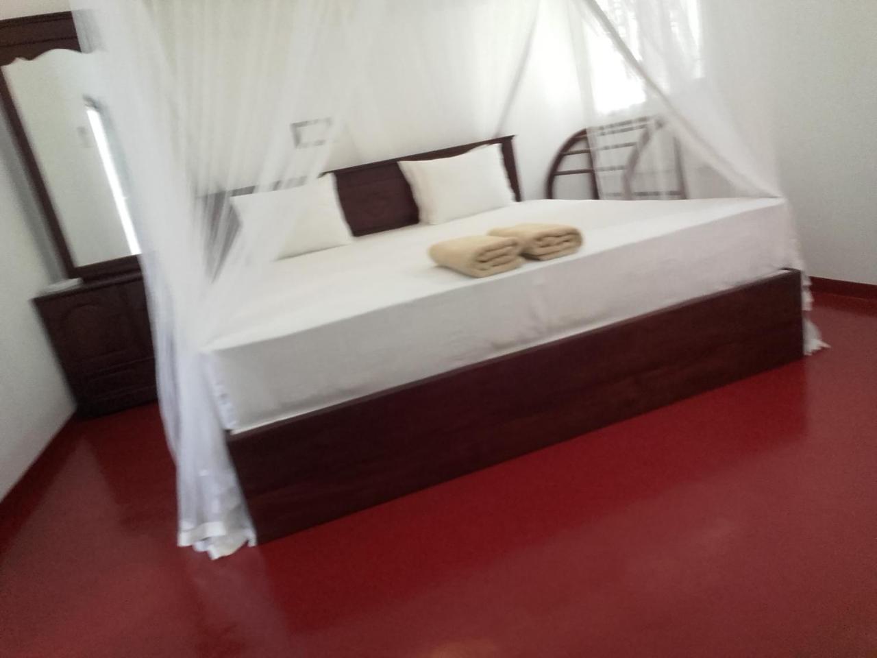 Thusara Guesthouse 미리사 외부 사진